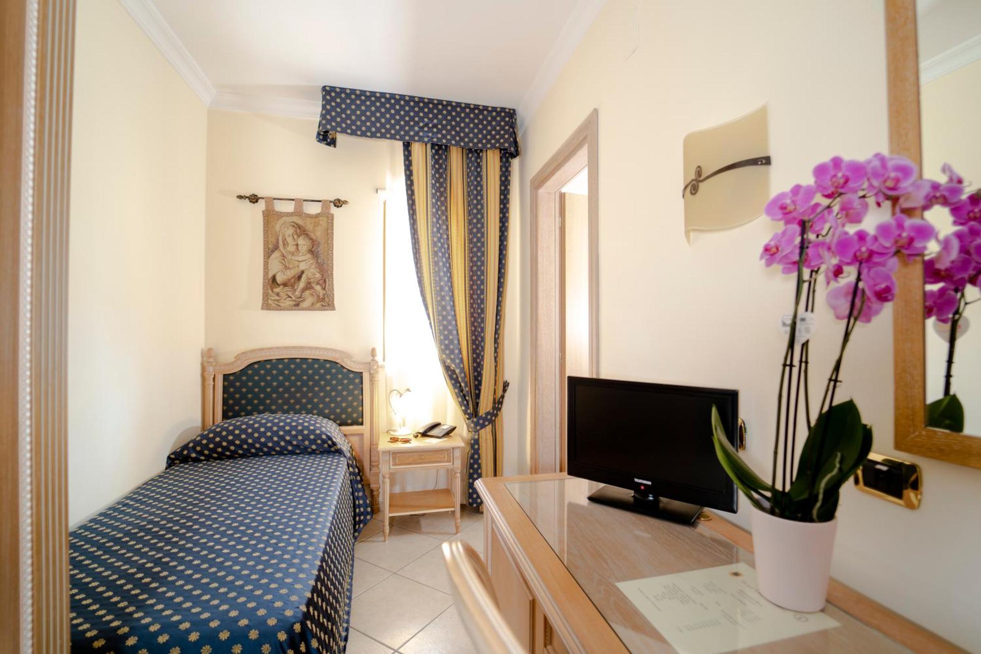 Romana 4* Porto Empedocle