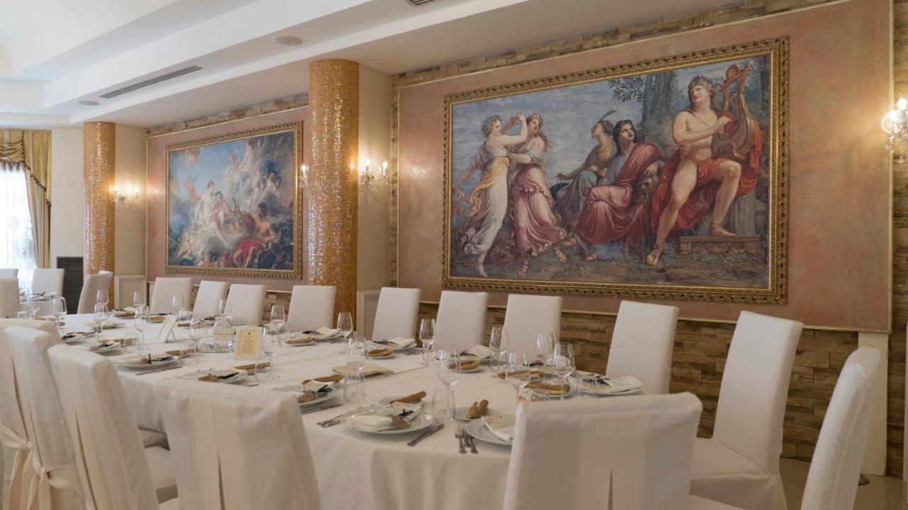 Romana Hotel 4*