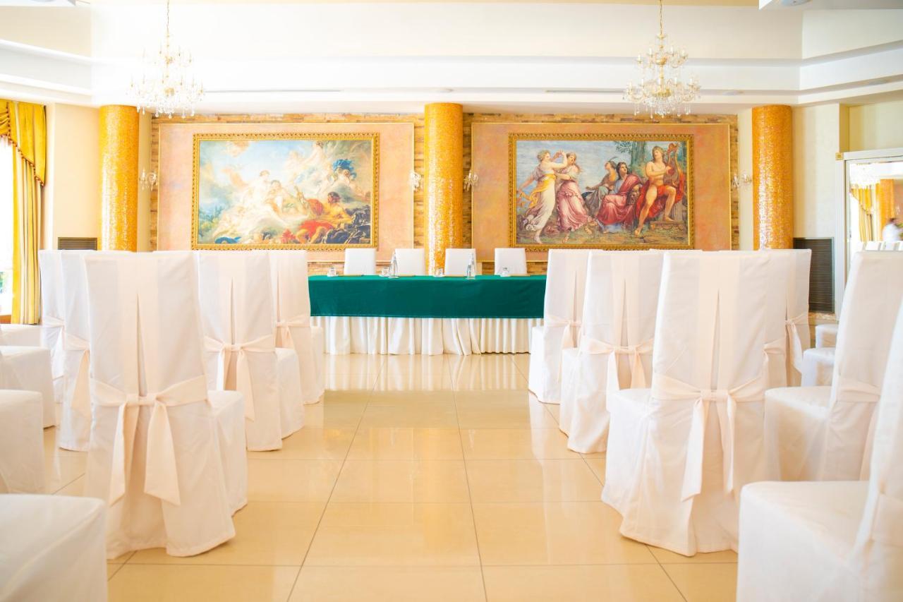 Romana Hotel 4*