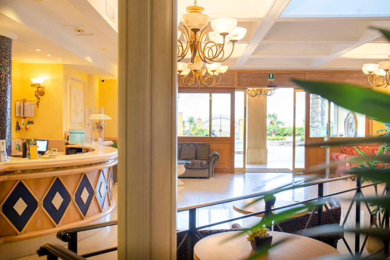 Romana 4* Porto Empedocle